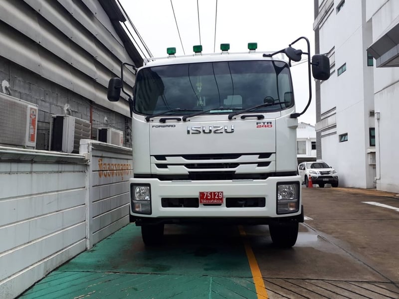 ไกรสร 086-3516797 ดาวน์ 79,000 ไกรสร 086-3516797 ดาวน์ 79,000