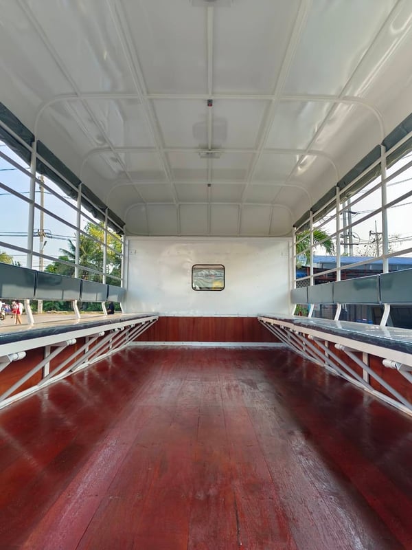 HINO XZU 150แรงม้า รถบรรทุก 6ล้อ สองแถว ปี2025 ไกรสร  086-3516797