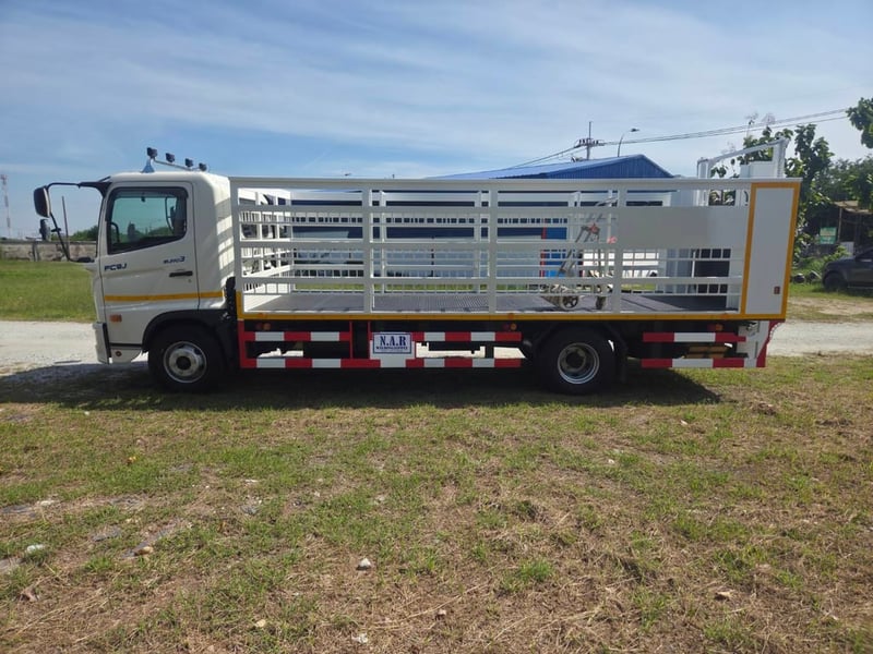 ขายด่วน รถบรรทุก ลิฟย์ท้าย ฟรีดาวน์ ไกรสร 091-7838676 , 086-3516797 ขายด่วน รถบรรทุก ลิฟย์ท้าย ฟรีดาวน์ ไกรสร 091-7838676 , 086-3516797