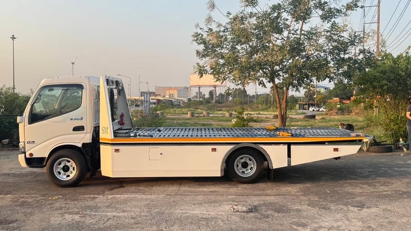 รถสไลด์ ขายดาวน์ 55,000 ถาดกองพื้น ประกอบใหม่ ไกรสร  0917838676