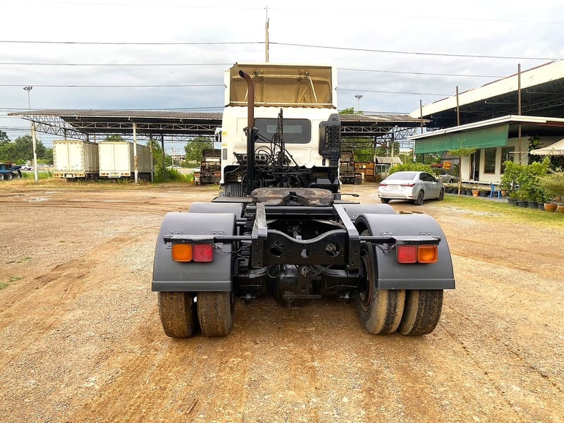 HINO FM2PK 314แรงม้า รถบรรทุก 10ล้อ หัวลาก เฉพาะหัว ปี46 EURO2