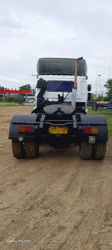 หกล้อหัวลาก NISSAN UD 210 PKB แรง ปี50 หกล้อหัวลาก NISSAN UD 210 PKB แรง ปี50