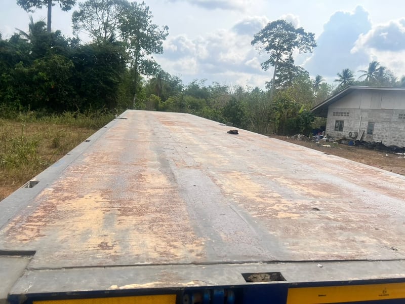 หางพื้นเรียบ 3 เพลา พนัส PANUS ปี 55 สภาพยางด้อยบ้าง ระบบเบรคไฟใช่งานได้ คัซซีดี ไม่ดาม