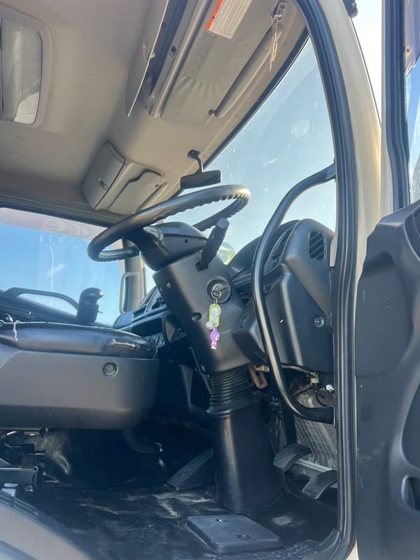 สิบล้อหัวลาก HINO FM2P 380แรง เครื่อง P11C ปี 59 