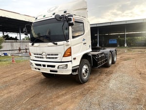 HINO FM2PK 314แรงม้า รถบรรทุก 10ล้อ หัวลาก เฉพาะหัว ปี46 EURO2