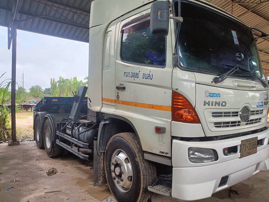 344 ปี 55 หัวลากมือสอง HINO FM1A เครื่อง AO9C 344แรง 344 ปี 55 หัวลากมือสอง HINO FM1A เครื่อง AO9C 344แรง