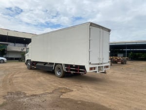 (หกล้อ) HINO ตู้ทึบ ตู้แห้ง รถก๊าซ NGV FG1J เครื่อง JO8C 220แรง ปี54 ตู้ยาว 7.20 เมตร (หกล้อ) HINO ตู้ทึบ ตู้แห้ง รถก๊าซ NGV FG1J เครื่อง JO8C 220แรง ปี54 ตู้ยาว 7.20 เมตร