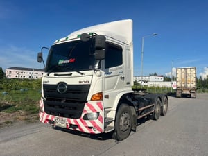 สิบล้อหัวลาก HINO FM2P 380แรง เครื่อง P11C ปี 59 