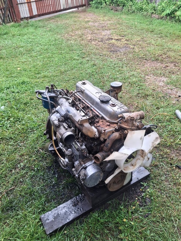 เครื่องอีซูซุ4BA1พร้อมเกียร์ ติดง่ายพร้อมใช้งาน อยู่วัฒนานคร จ.สระแก้ว 