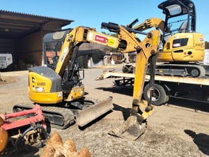 ขายรถขุดเก่าญี่ปุ่น CAT 030Esr ปี2020 สภาพสวย พร้อมใช้งาน ระบบสมบูรณ์ สนใจสอบถามรายละเอียดเพิ่มเติมได้ที่061-6532306 ขายรถขุดเก่าญี่ปุ่น CAT 030Esr ปี2020 สภาพสวย พร้อมใช้งาน ระบบสมบูรณ์ สนใจสอบถามรายละเอียดเพิ่มเติมได้ที่061-6532306