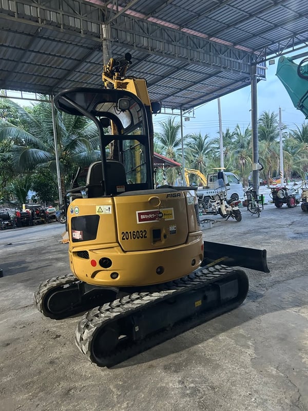 ขายรถขุดเก่าญี่ปุ่น CAT 030Esr ปี2020 สภาพสวย พร้อมใช้งาน ระบบสมบูรณ์ สนใจสอบถามรายละเอียดเพิ่มเติมได้ที่061-6532306 ขายรถขุดเก่าญี่ปุ่น CAT 030Esr ปี2020 สภาพสวย พร้อมใช้งาน ระบบสมบูรณ์ สนใจสอบถามรายละเอียดเพิ่มเติมได้ที่061-6532306