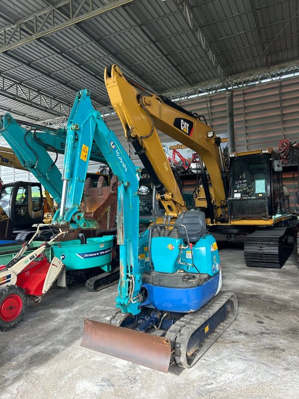 ✅ขายรถรถขุดเก่าญี่ปุ่น KUBOTA  U15 ✅สนใจสอบถามได้นะครับ  ✅เรานำเข้าเองราคาไม่แพง   👉สนใจโทร☎️061-6532306