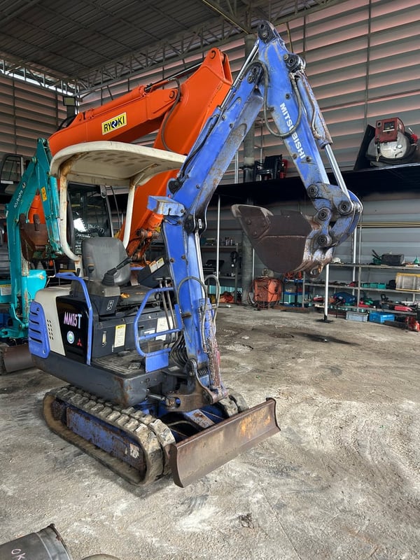 ✅ขายรถรถขุดเก่าญี่ปุ่น มิตซูบิชิ MM15T ✅สนใจสอบถามได้นะครับ  ✅เรานำเข้าเองราคาไม่แพง   👉สนใจโทร☎️061-6532306