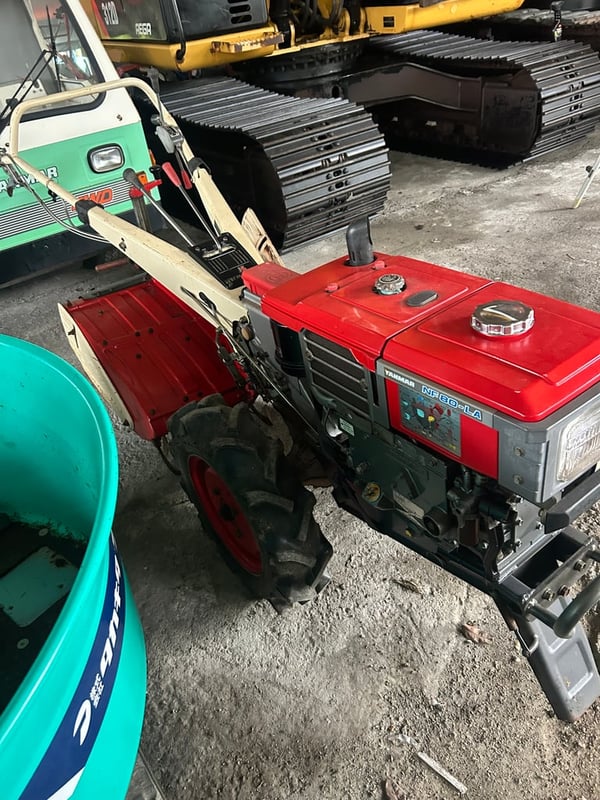 ขายรถไถเดินตาม Yanmar yh80 สภาพสวย พร้อมใช้งาน ระบบสมบูรณ์สนใจ061-6532306