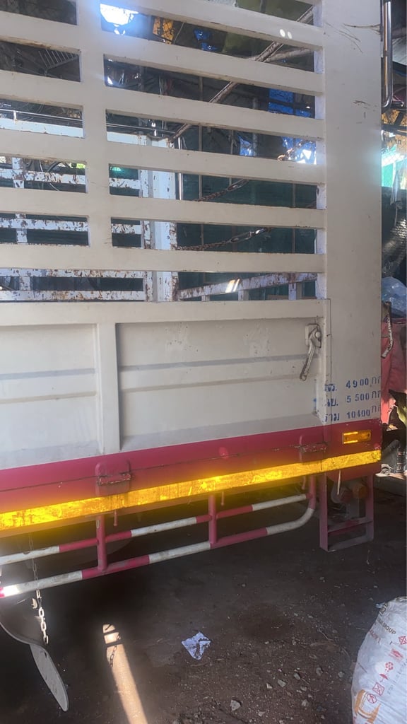 ISUZU FRR 210แรงม้า รถบรรทุก 6ล้อ กระบะคอกสูง ปี2019 เลขไมล์ 230,000 กม.