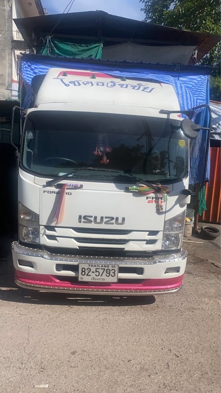 ISUZU FRR 210แรงม้า รถบรรทุก 6ล้อ กระบะคอกสูง ปี2019 เลขไมล์ 230,000 กม.