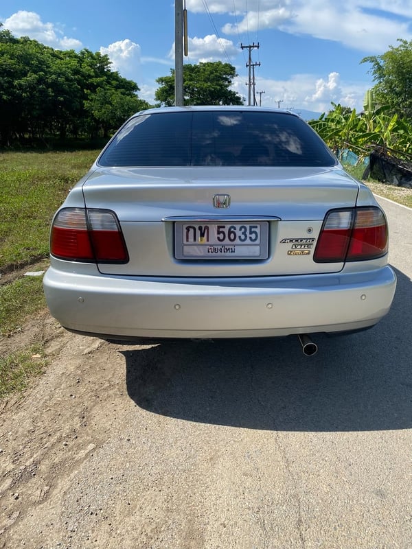 Honda Accord รถเก๋ง4ประตู