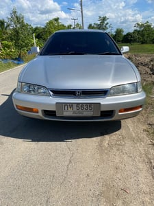 Honda Accord รถเก๋ง4ประตู