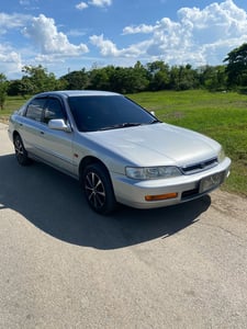 Honda Accord รถเก๋ง4ประตู