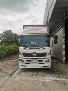 HINO FL1JTKA‑BGT ปี 2010