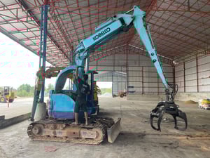 ขายรถคีบpc75