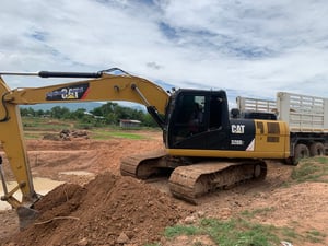 CAT 320D2