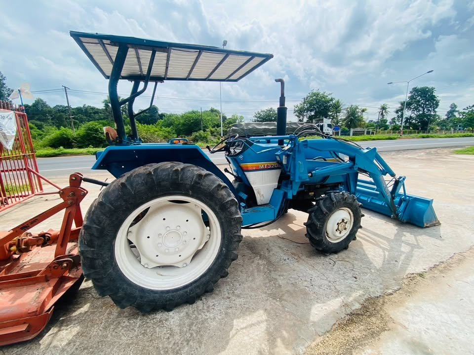 รถแทรกเตอร์ มิตซูบิชิ MITSUBISHI Tractors MT3201D รถแทรกเตอร์ มิตซูบิชิ MITSUBISHI Tractors MT3201D
