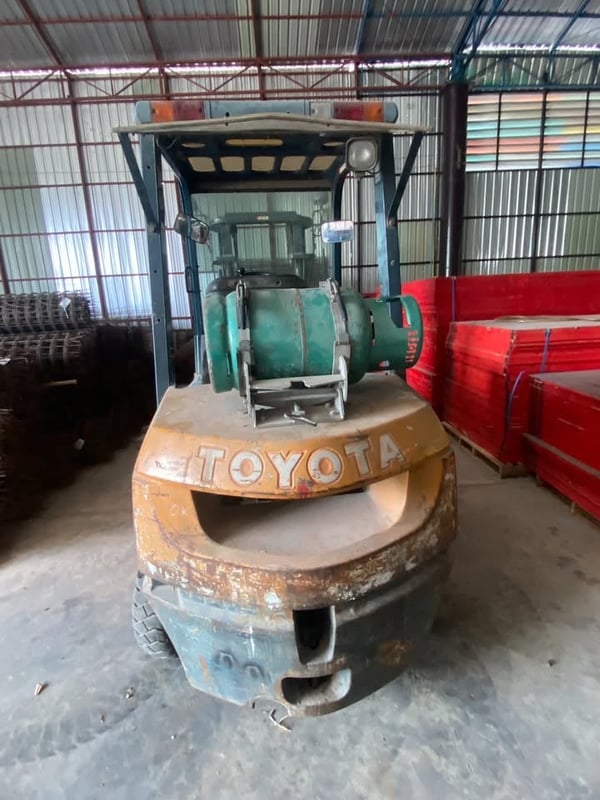 รถโฟล์คลิฟ TOYOTA FT30 รุ่น7 3ตัน