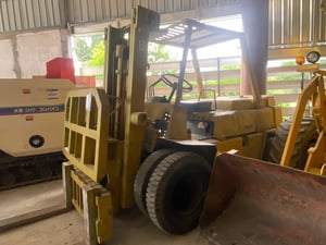 รถโฟล์คลิฟเหลือง KOMATSU FD35 3.5ตัน เสาสูง 3 เมตร รถโฟล์คลิฟเหลือง KOMATSU FD35 3.5ตัน เสาสูง 3 เมตร