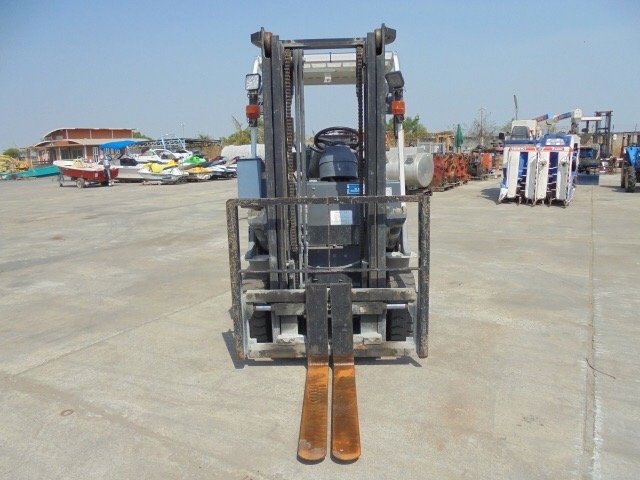 รถโฟล์คลิฟไฟฟ้า UNICARRIERS (นิสสัน)