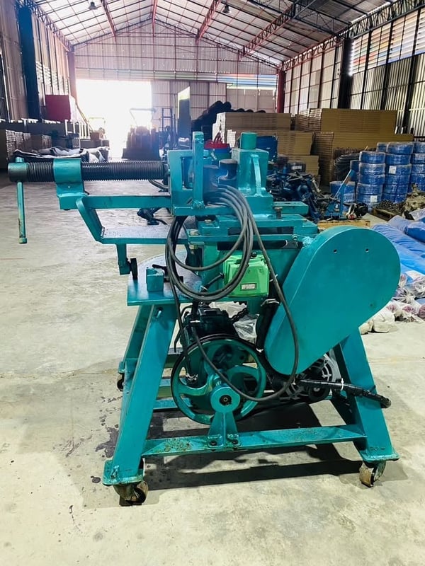 เครื่องดัดท่อไอเสีย