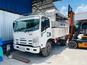 เฉพาะหลังคารถอลูมิเนียมติดเหล็ก เฉพาะหลังคารถอลูมิเนียมติดเหล็ก