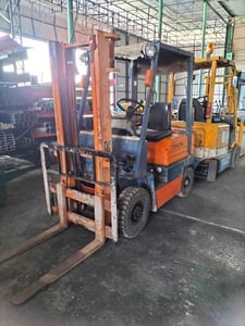 รถโฟลิคสีส้ม TOYOTA เบนซินรุ่น5