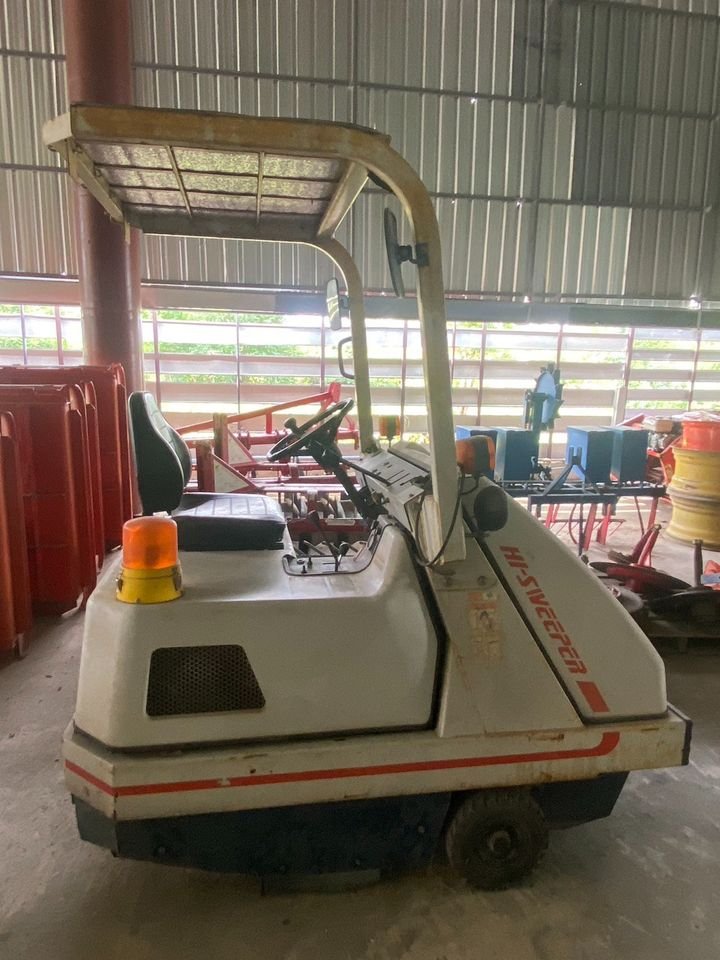 รถดูดฝุ่น TOYOTA เบนซิล รถดูดฝุ่น TOYOTA เบนซิล