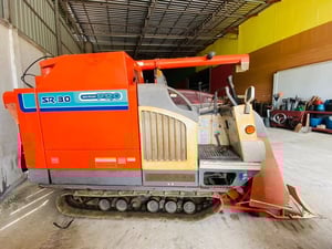 รถเกี่ยวข้าว Kubota SR30 Sky Road Pro