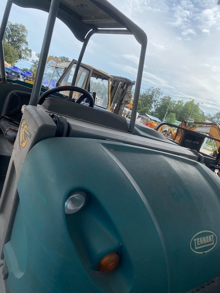 รถดูดฝุ่น TENNANT GA NO.2 รถดูดฝุ่น TENNANT GA NO.2