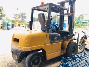 รถโฟล์คลิฟ HANGCHA 4.5 ตัน เสาสูง 4.50เมตร รถโฟล์คลิฟ HANGCHA 4.5 ตัน เสาสูง 4.50เมตร