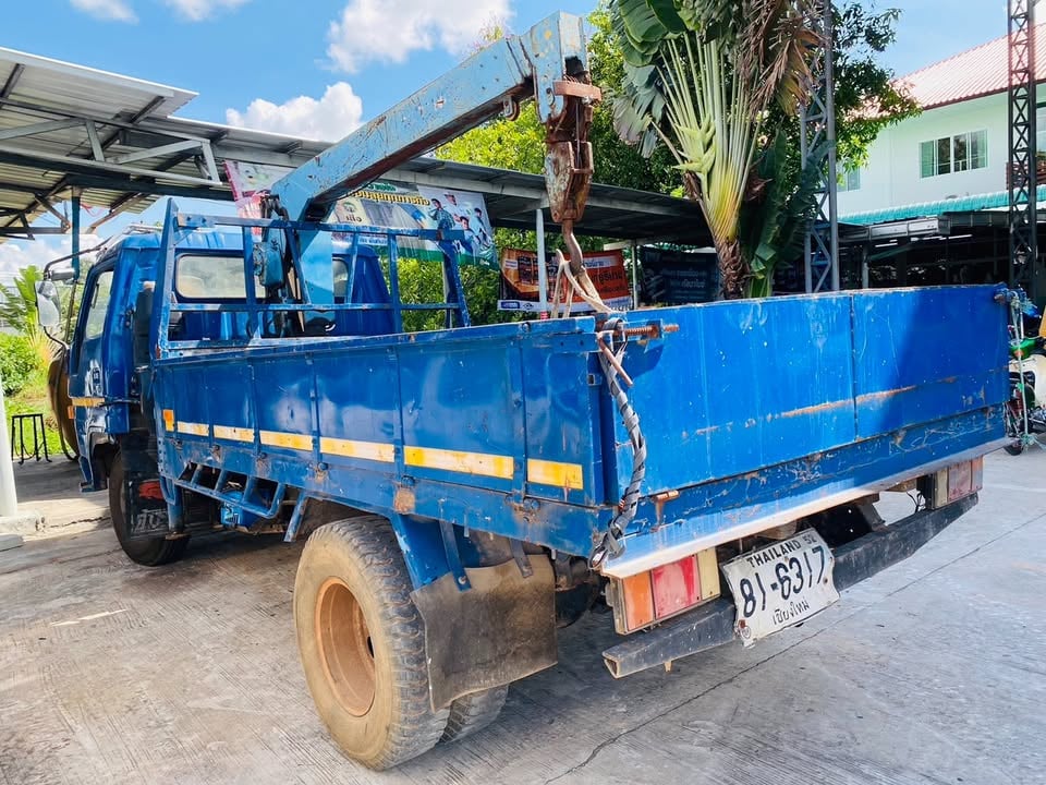 รถหกล้อติดเครน 2 ตัน โตโยต้า ไดน่า รถหกล้อติดเครน 2 ตัน โตโยต้า ไดน่า