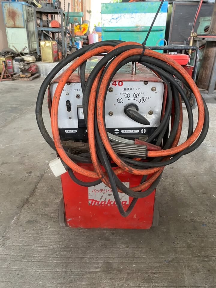 ตู้เชื่อมเคลื่อนที่  ตู้เชื่อมเคลื่อนที่