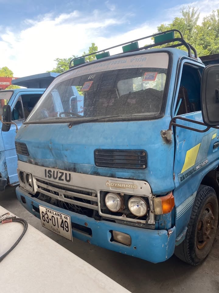 รถ ISUZU DYNAMIC 2.8 DIESEL หัวแตงโม รถ ISUZU DYNAMIC 2.8 DIESEL หัวแตงโม