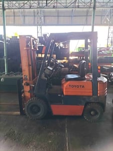 รถโฟลิคสีส้ม TOYOTA เบนซินรุ่น5