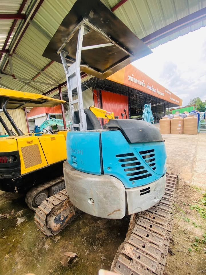 รถแม็คโครเล็กฮิตาชิ รถแม็คโครเล็กฮิตาชิ