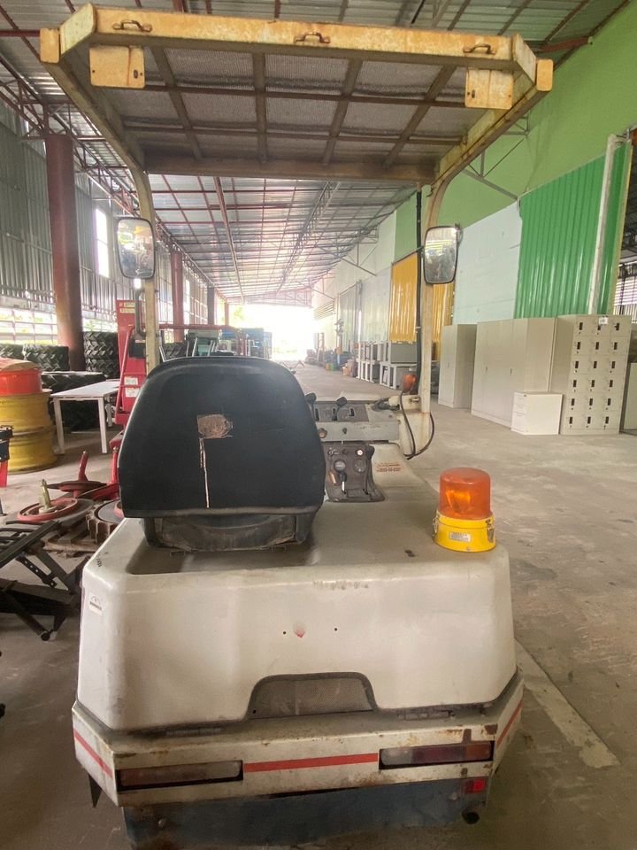 รถดูดฝุ่น TOYOTA เบนซิล รถดูดฝุ่น TOYOTA เบนซิล