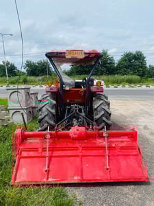 รถไถคูโบต้า 47 แรง อุปกรณ์ 2 ชิ้น รถไถคูโบต้า 47 แรง อุปกรณ์ 2 ชิ้น