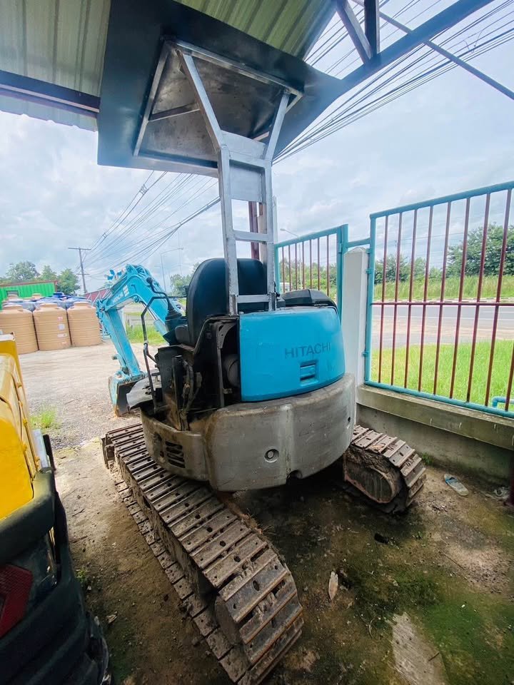 รถแม็คโครเล็กฮิตาชิ รถแม็คโครเล็กฮิตาชิ