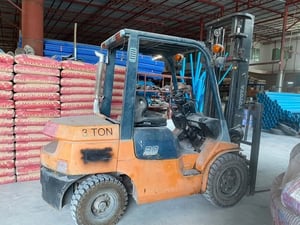 รถโฟล์คลิฟท์ TOYOTA รุ่น 7 สีส้ม