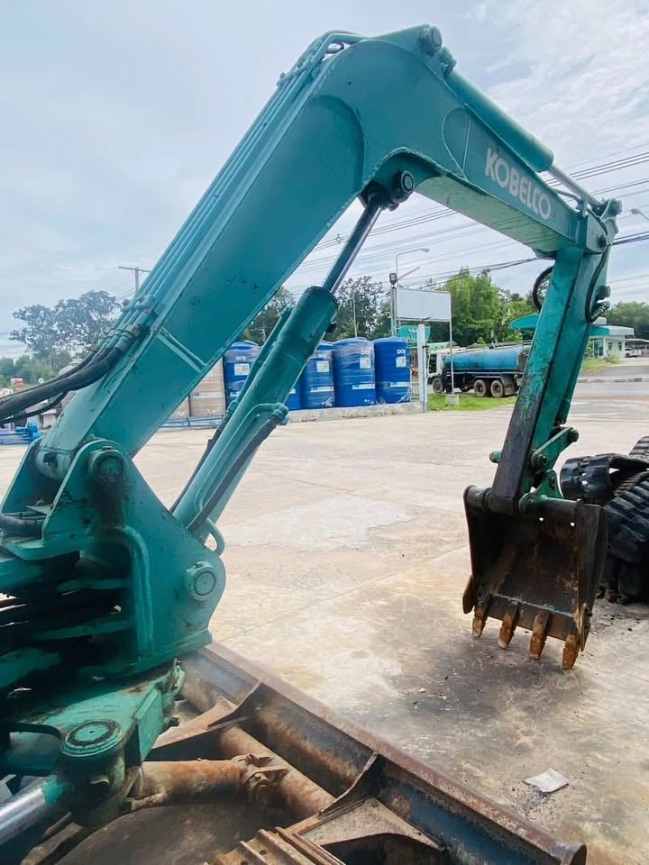 รถแม็คโคร KOBELCO MK45 Coupe045 รถแม็คโคร KOBELCO MK45 Coupe045