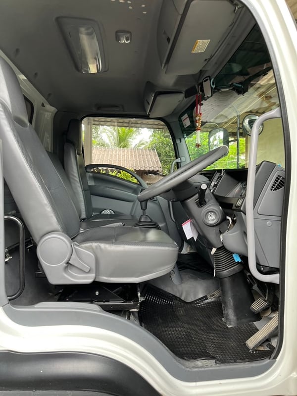 ISUZU FRR 154แรงม้า รถบรรทุก 6ล้อ ตู้แห้ง ปี2022