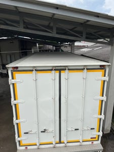 ISUZU FRR 154แรงม้า รถบรรทุก 6ล้อ ตู้แห้ง ปี2022