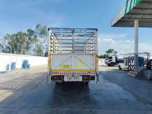 ISUZU NQR 175 แรงม้า คอกสูงติดลิฟท์ ไมล์ 2 แสน 